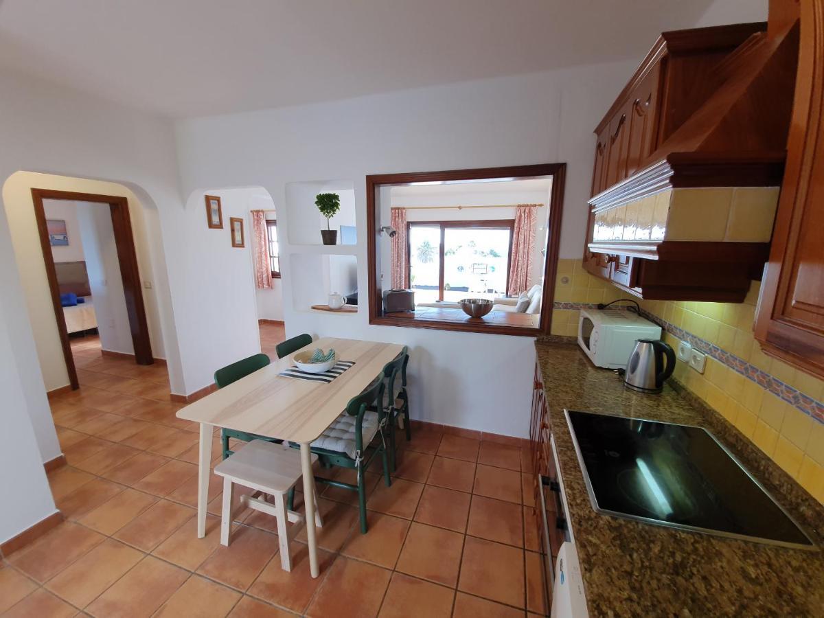 2 Bedroom Villa 'The Bungalow' With Private Heated Pool. Puerto del Carmen  Dış mekan fotoğraf