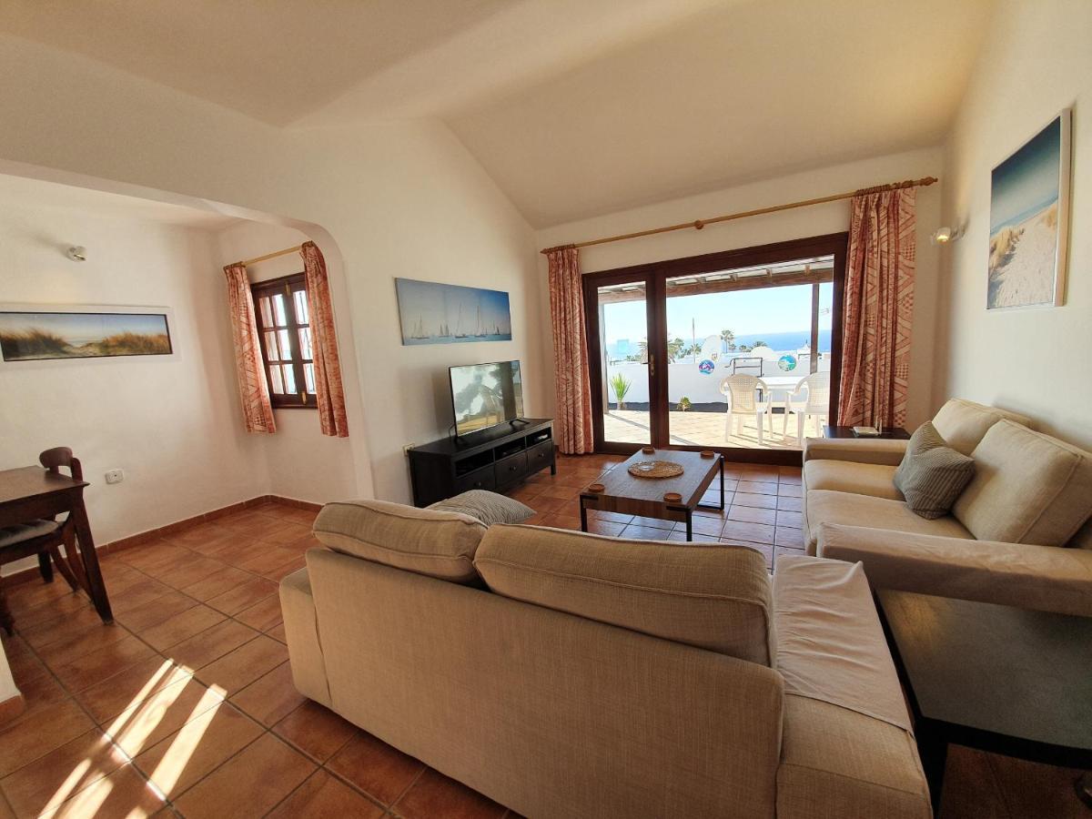2 Bedroom Villa 'The Bungalow' With Private Heated Pool. Puerto del Carmen  Dış mekan fotoğraf