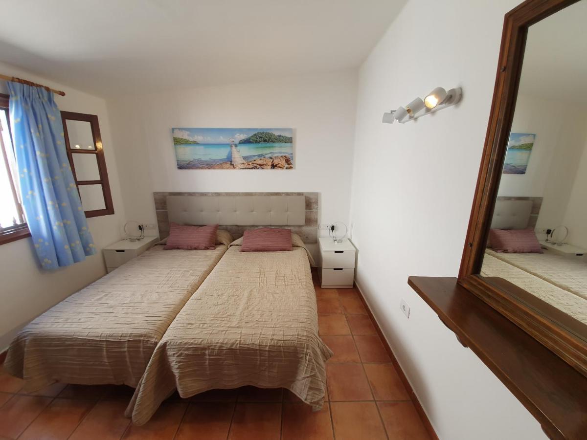 2 Bedroom Villa 'The Bungalow' With Private Heated Pool. Puerto del Carmen  Dış mekan fotoğraf
